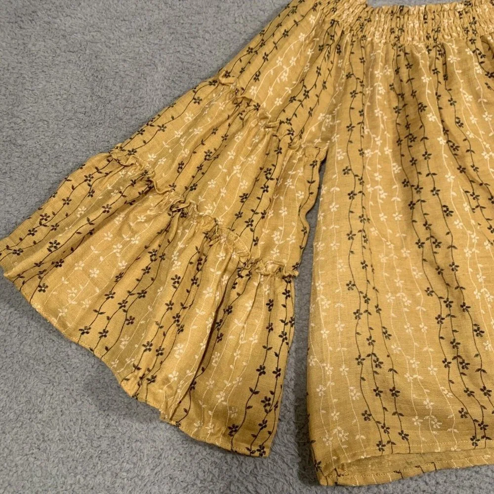 Umgee Blouse Gold Yellow Embroidered Flower‎ Vines Bell Sleeves Medium M - Picture 3 of 10
